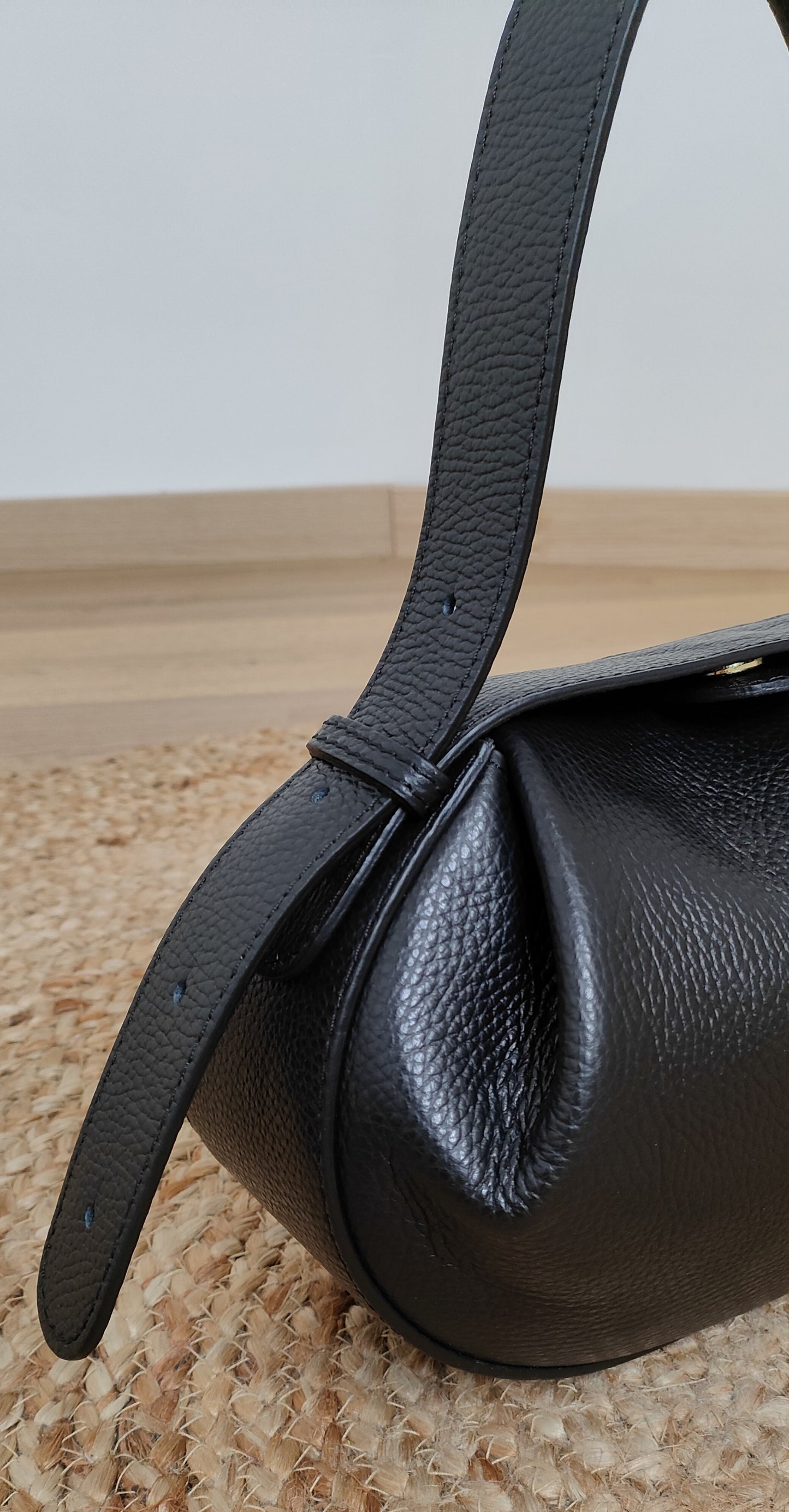 Borsa nuvola nera