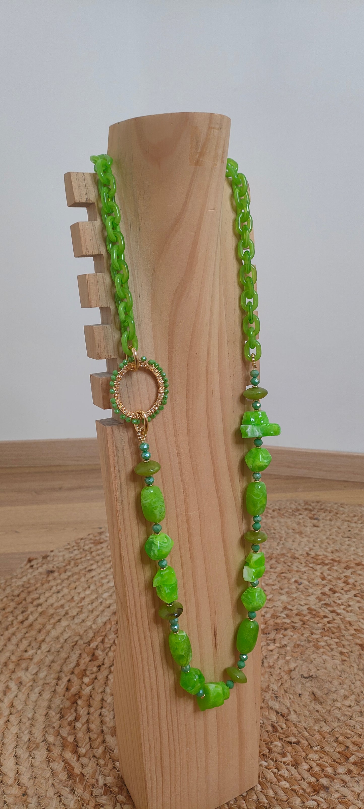 Collana avocado