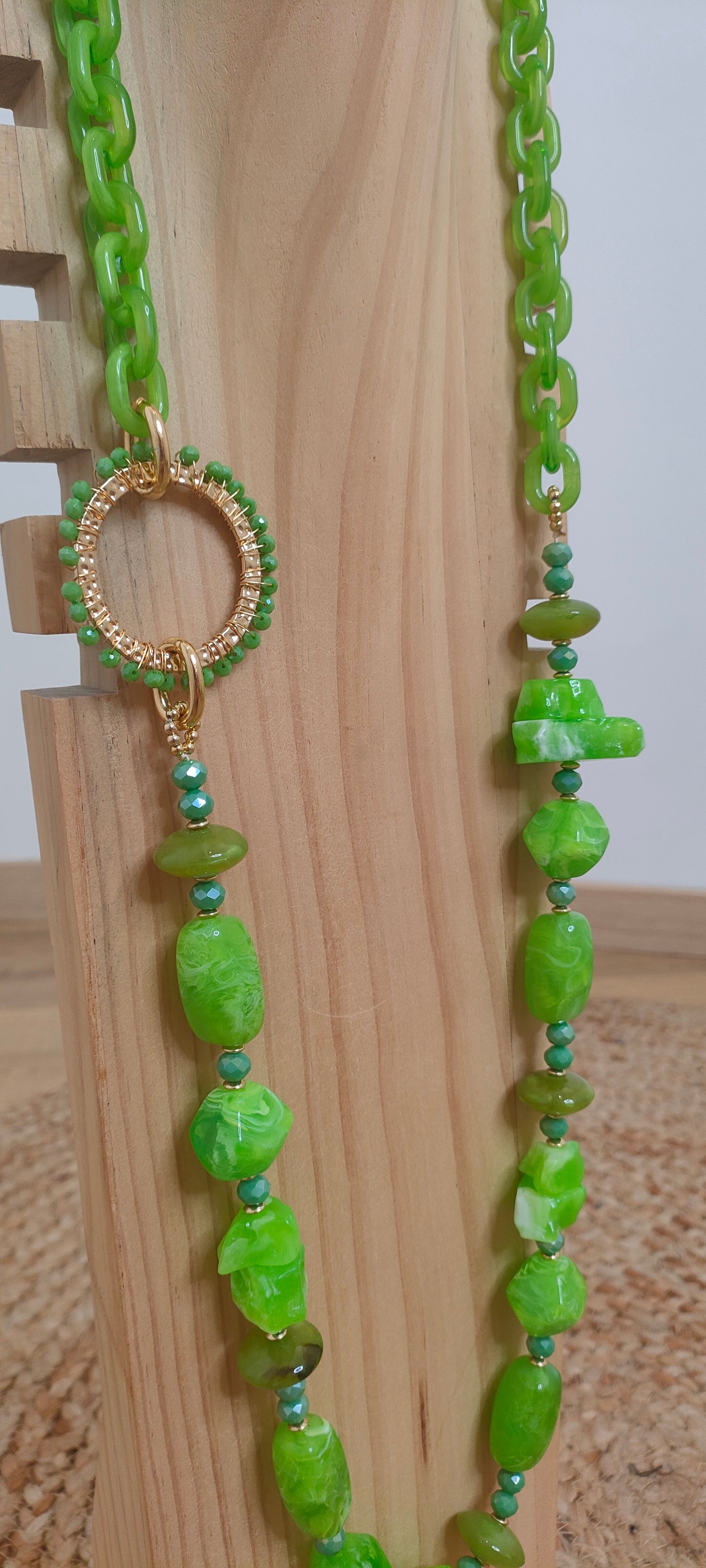 Collana avocado
