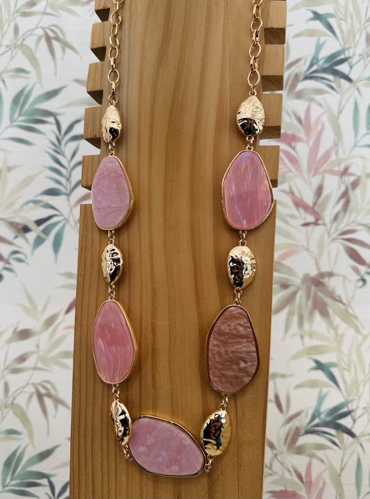 Collana lunga pietra rosa