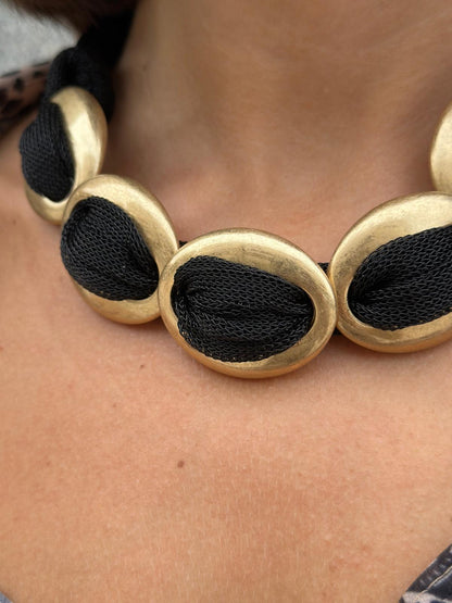 Collana calamita